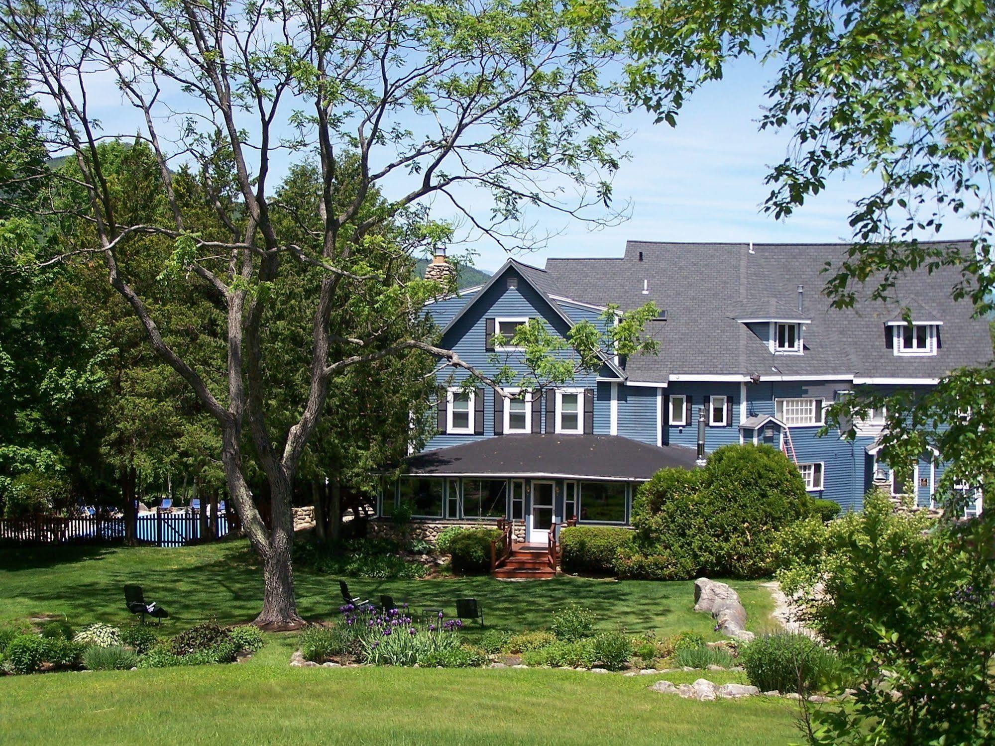 Darby Field Inn Albany Экстерьер фото